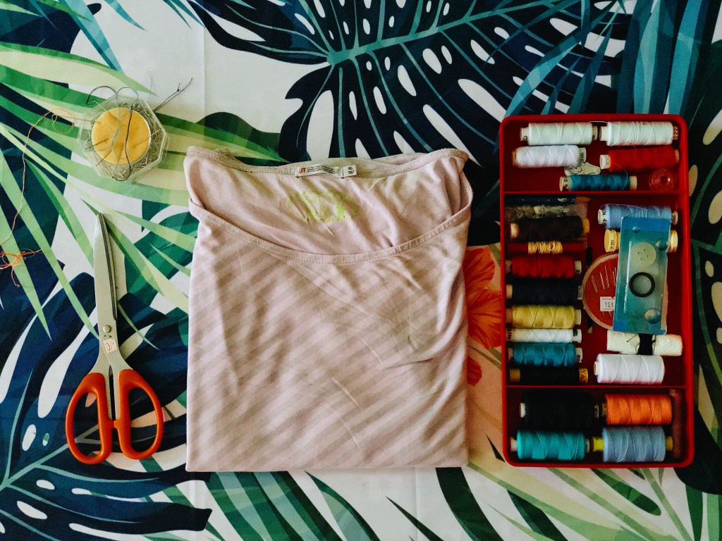 I tried upcycling my old UNIQLO blouse. Here’s what&nbsp;happened.